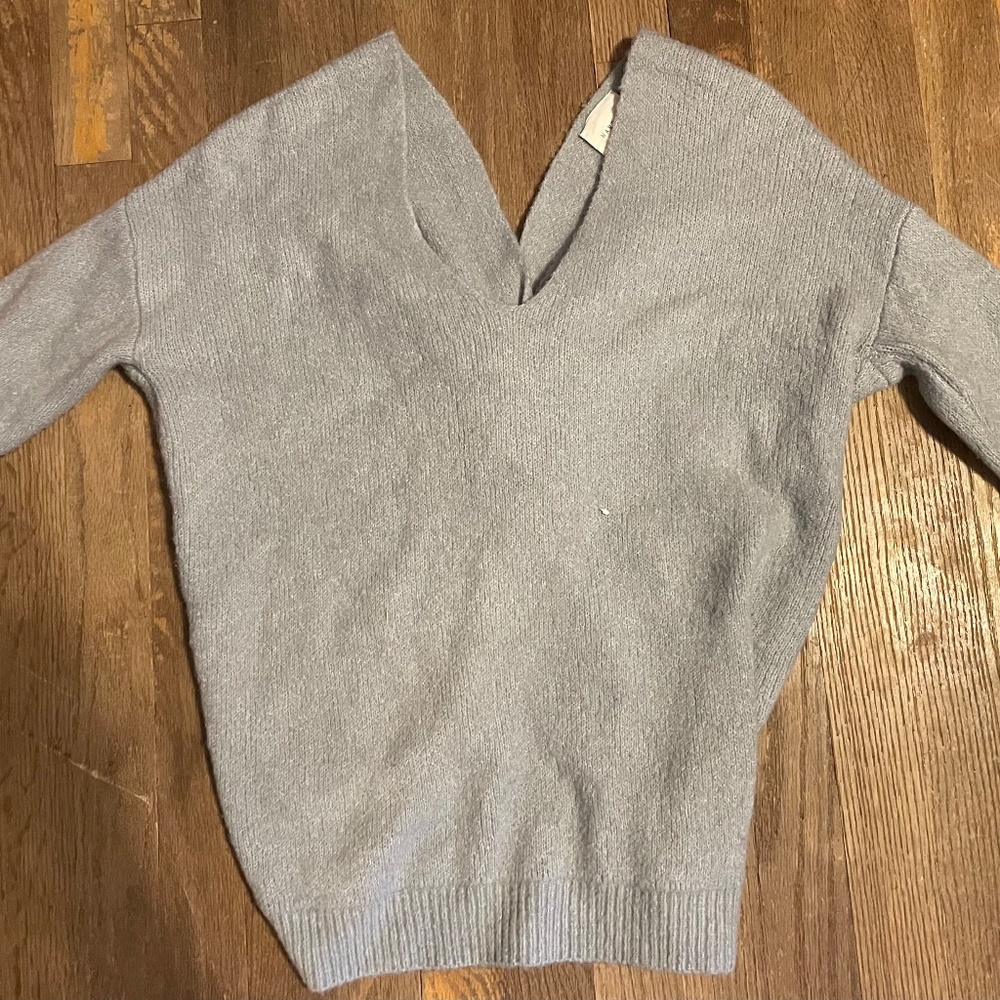 Francescas Sweater with Knot Back